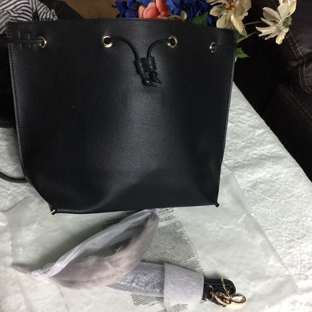Coveted Tote Leather Handbag